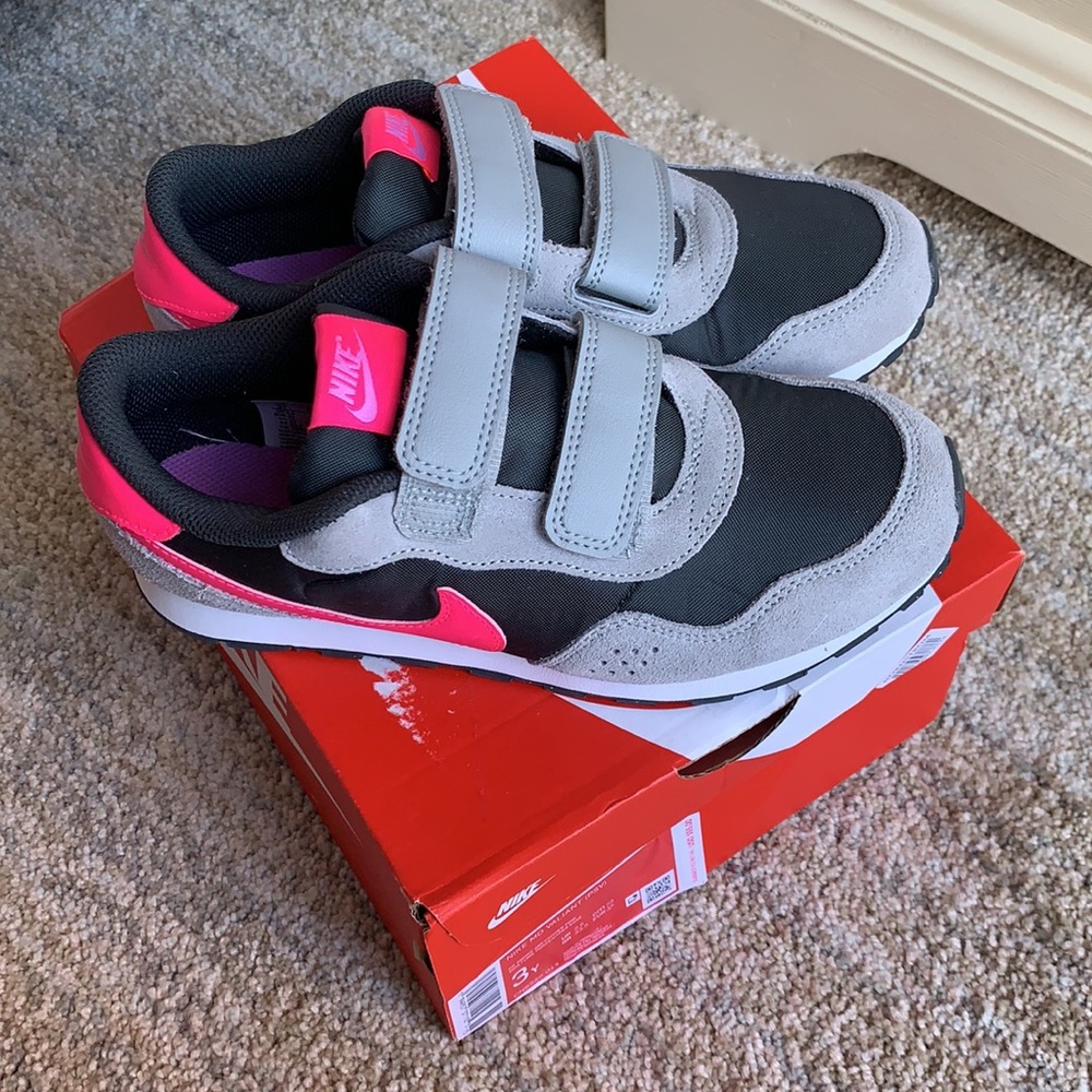 Nike Sneakers Girls Size 3